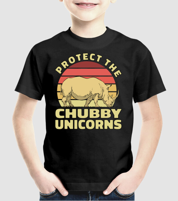 Protejați Unicornii - Rinocerii plinuți model negru pe tricou