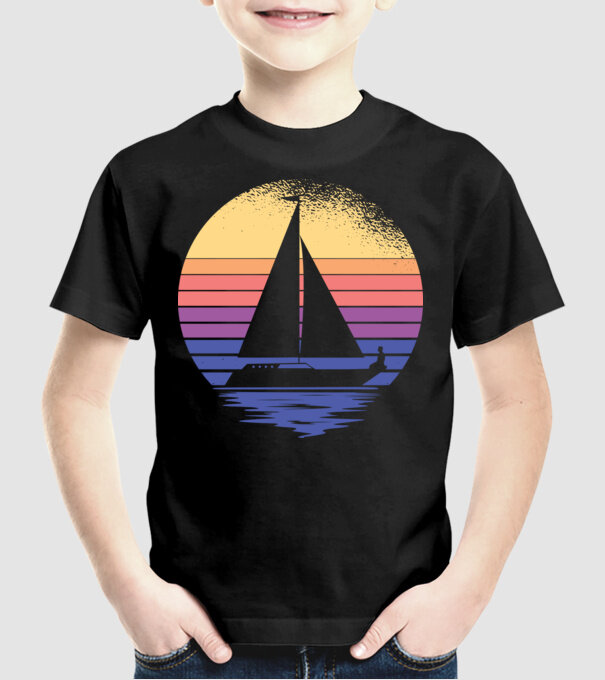 Navigație model negru pe tricou