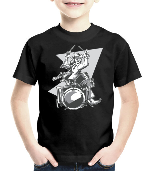  model  pe tricou