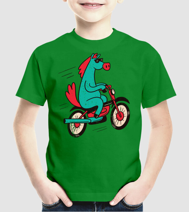 Cal cu bicicletă model verde pe tricou
