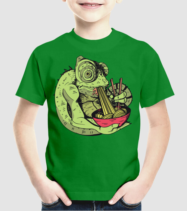 Cameleon cu paste model verde pe tricou