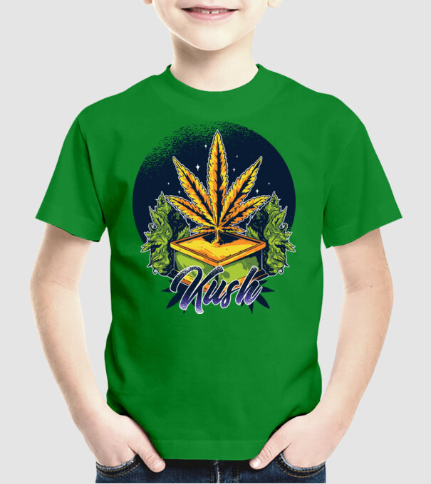Marijuana Kush model verde pe tricou