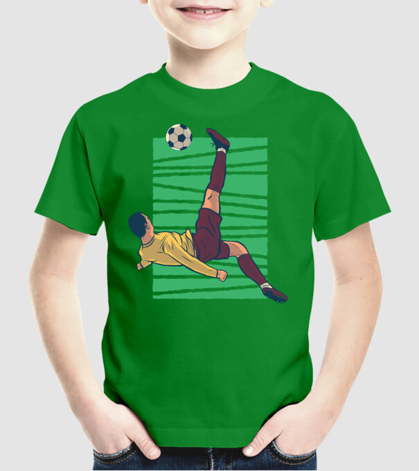 Fotbalist foarfecă model verde pe tricou