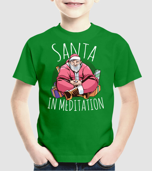 Santa Meditație model verde pe tricou