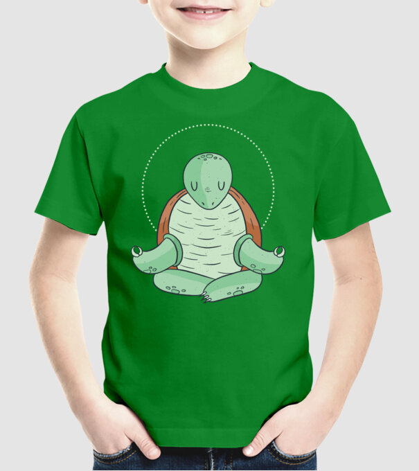 Broască țestoasă Yoga model verde pe tricou