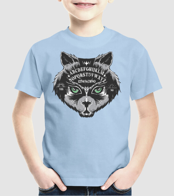 cap pisică joc de aventură model albastru deschis pe tricou