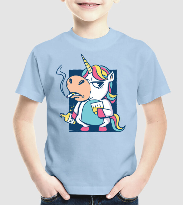 Unicorn rebel model albastru deschis pe tricou