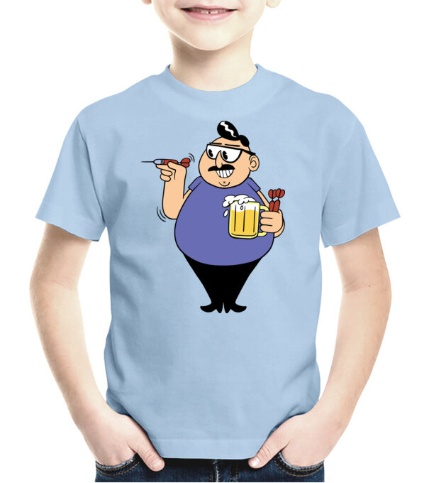  model  pe tricou