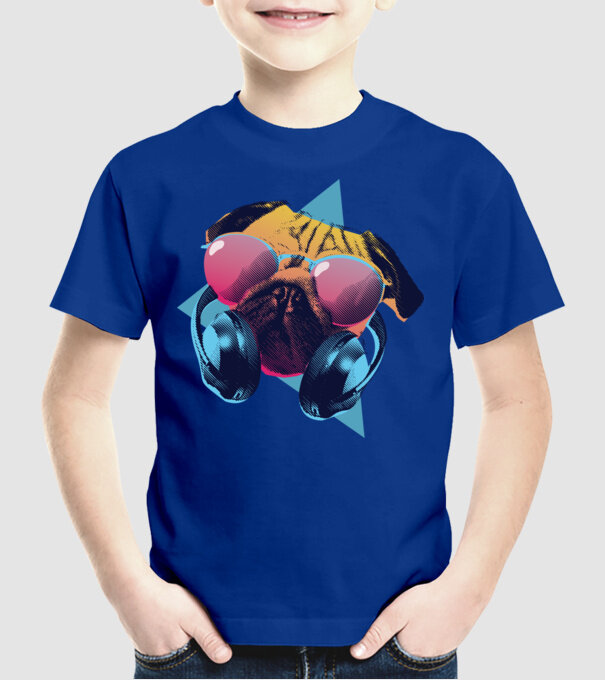 Mops cu căști model albastru regal pe tricou