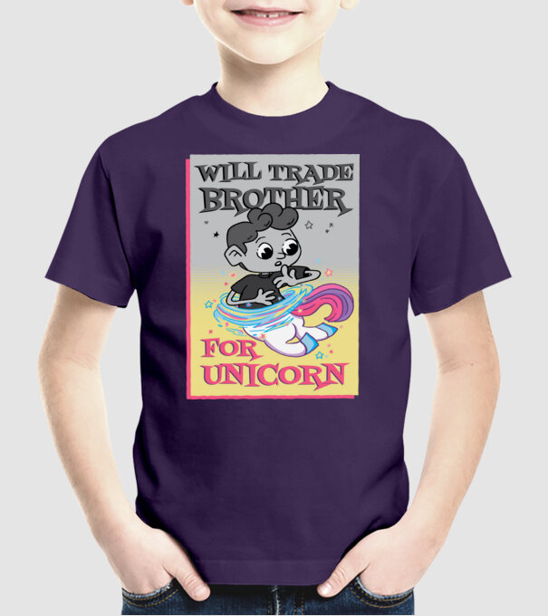 Îl ofer la schimb pe fratele meu pentru un unicorn model mov pe tricou