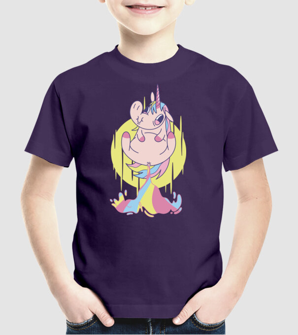 Bășină Unicorn model mov pe tricou