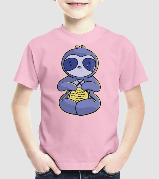 Leneș drăguț tricotând model roz deschis pe tricou