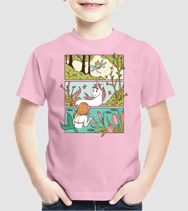 Lumea poveștilor model roz deschis pe tricou