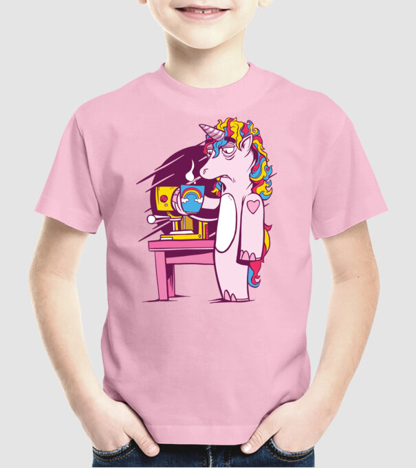 Unicorn Cafea model roz deschis pe tricou