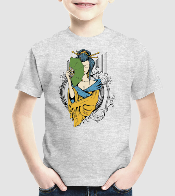Geisha cu evantai 2 model gri pe tricou