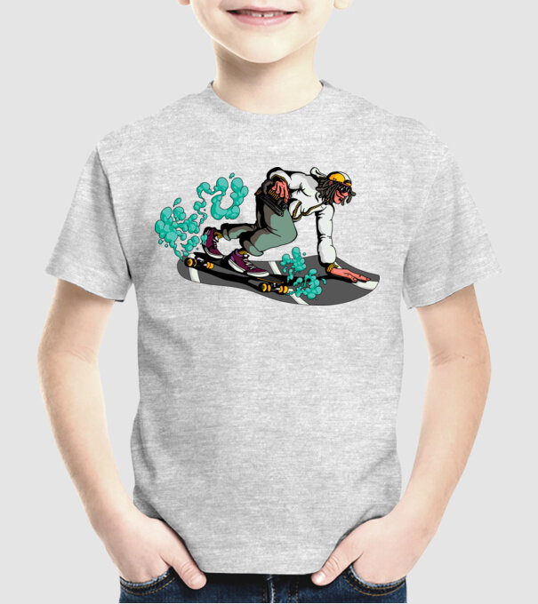 Longboard model gri pe tricou
