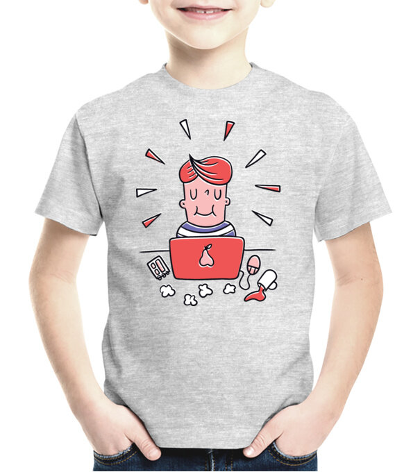  model  pe tricou