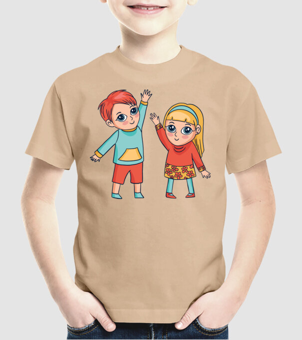 Copii fericiți model nisipiu pe tricou