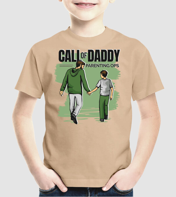 Call of Daddy - Pentru tata model nisipiu pe tricou