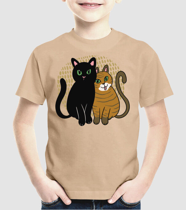 Pisicuțe ghemuite model nisipiu pe tricou