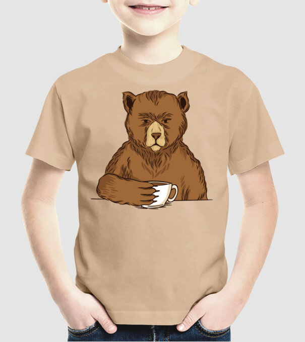 Urs cu cafea model nisipiu pe tricou