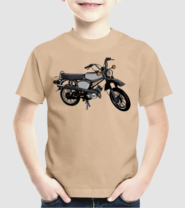 Motocicletă model nisipiu pe tricou