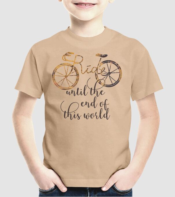 Ride until the end of this world model nisipiu pe tricou