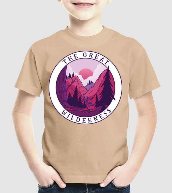 The Great Wilderness model nisipiu pe tricou