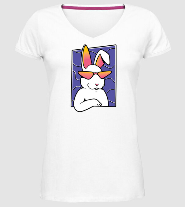 Iepuraș model alb pe tricou