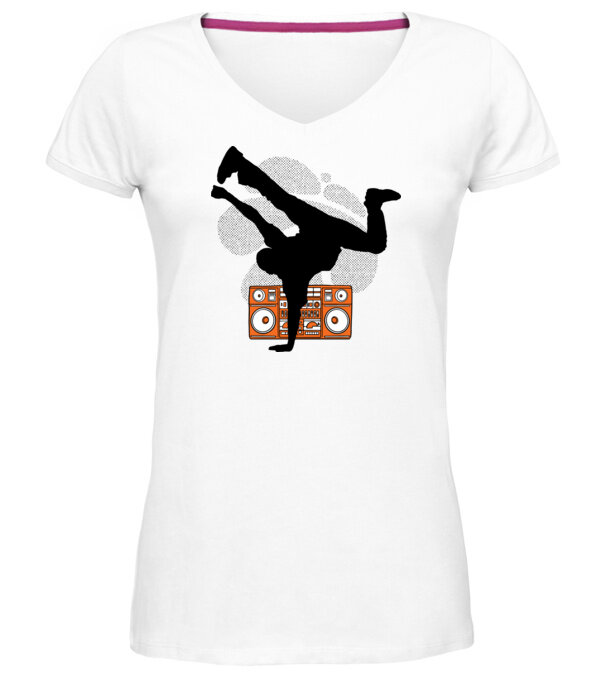  model  pe tricou