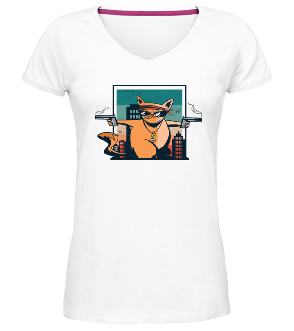  model  pe tricou