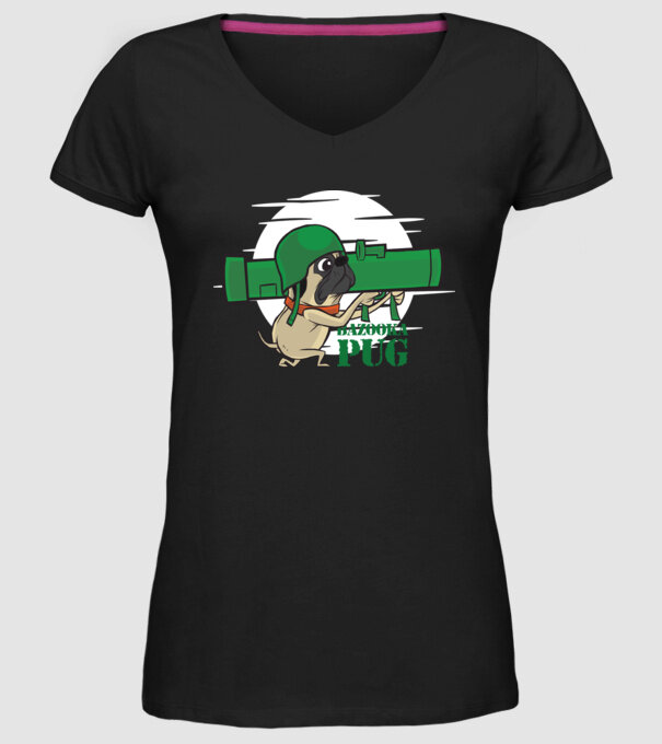 Mops Bazooka model negru pe tricou
