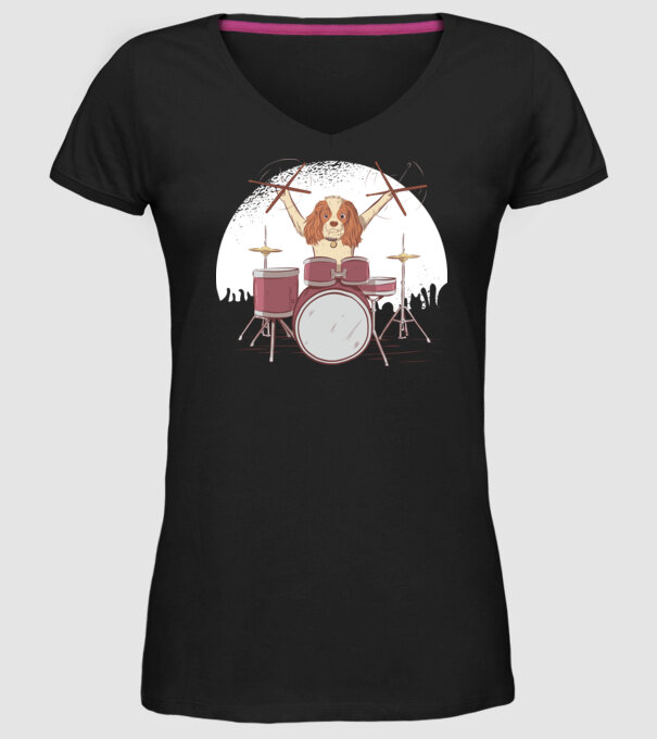 Câine Baterist model negru pe tricou
