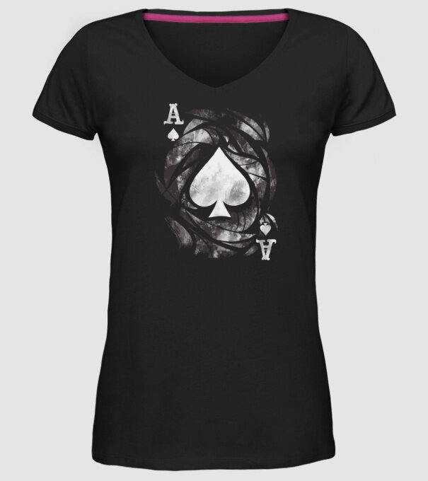As de pică model negru pe tricou