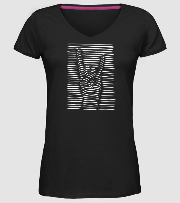 Mână Rocker model negru pe tricou
