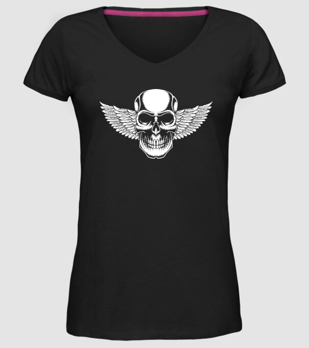 Craniu cu Aripi model negru pe tricou