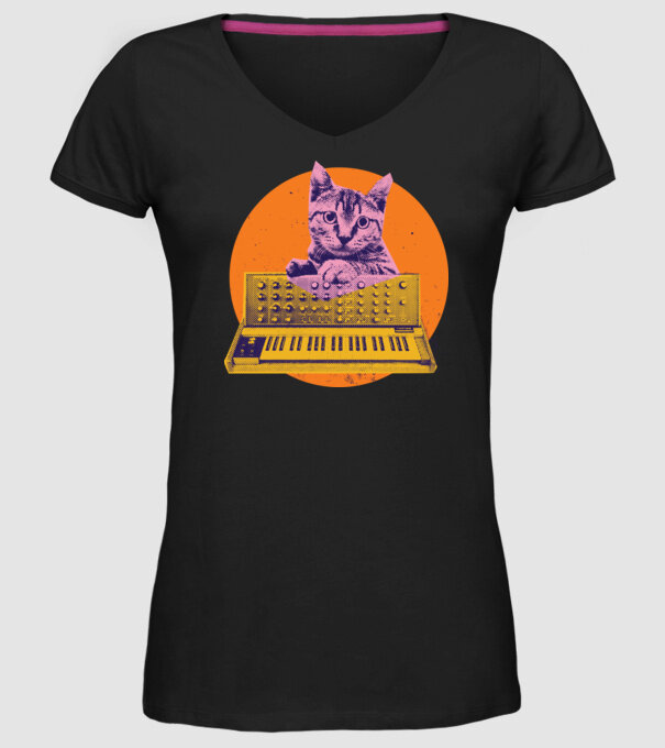 Pisică cu sintetizator model negru pe tricou