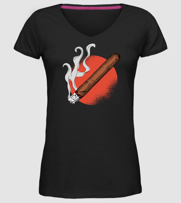 Trabuc model negru pe tricou