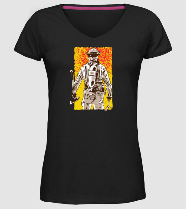 Pompier model negru pe tricou