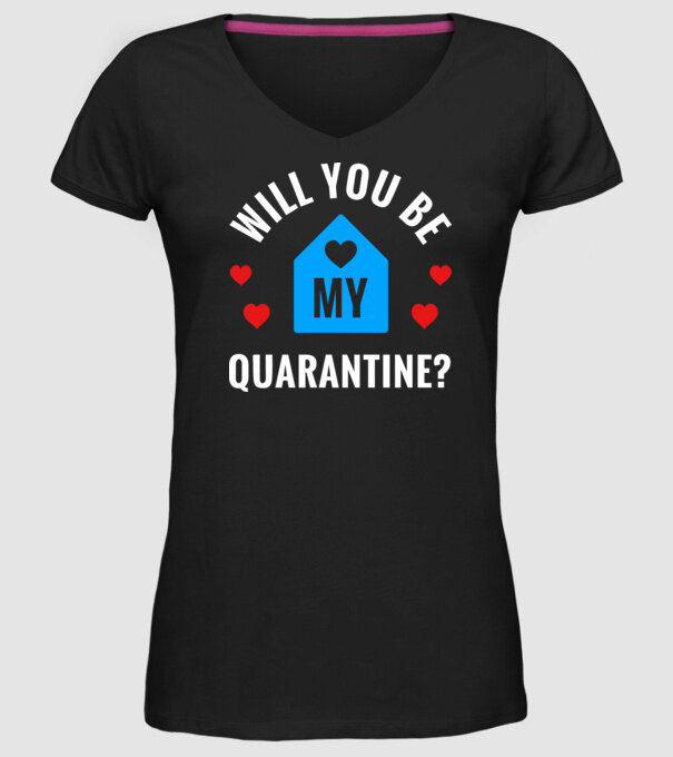 model negru pe tricou