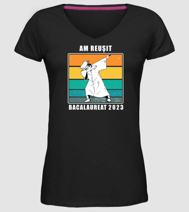 Am reușit 2023 model negru pe tricou