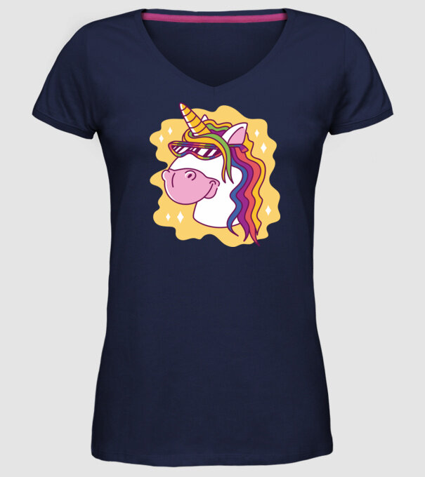 Cap de unicorn model albastru închis pe tricou