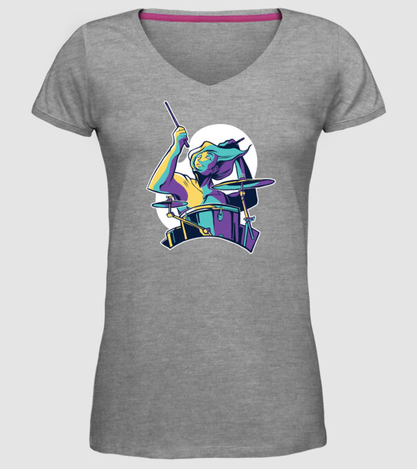 Baterist model gri pe tricou