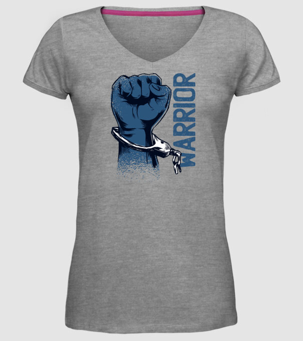 Pumn războinic model gri pe tricou
