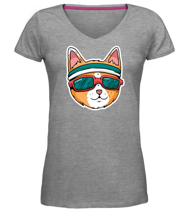  model  pe tricou