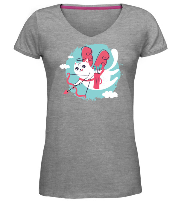  model  pe tricou