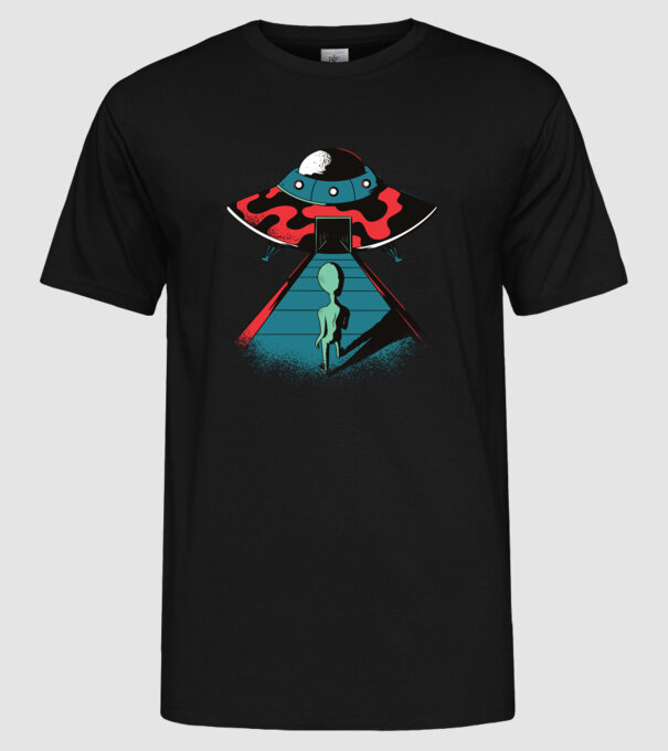 Alien Ufo model negru pe tricou