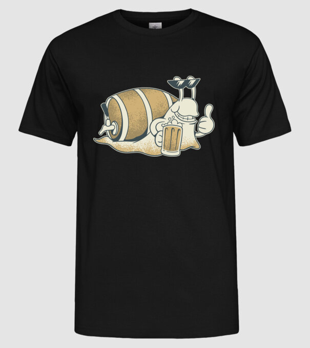Melc cu bere model negru pe tricou