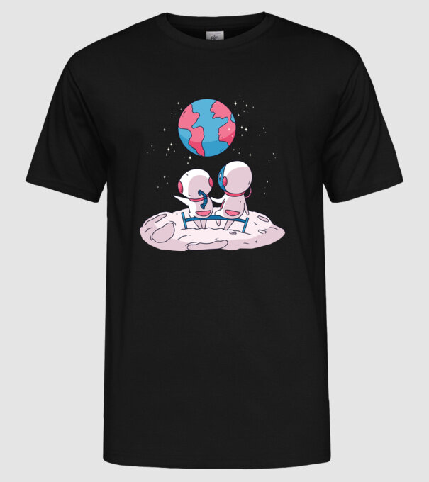 Astronauți drăguți model negru pe tricou