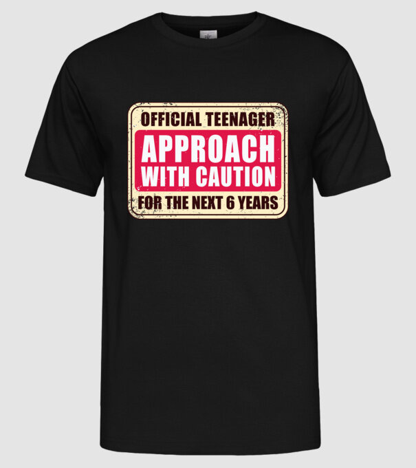 Adolescent oficial Abordați cu prudență model negru pe tricou